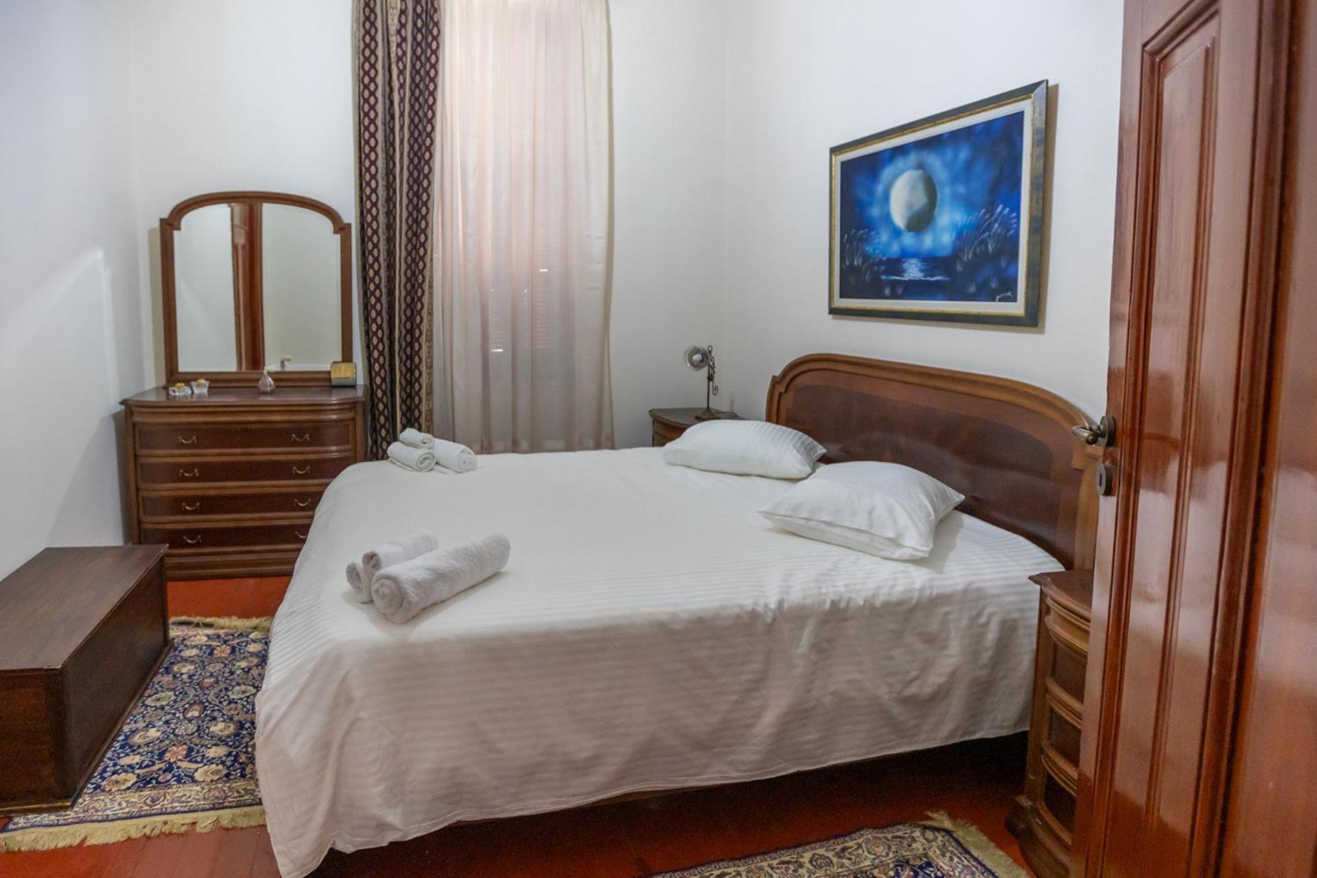 Era Of Elegance: 1928 Classic Dwelling Tripoli Buitenkant foto