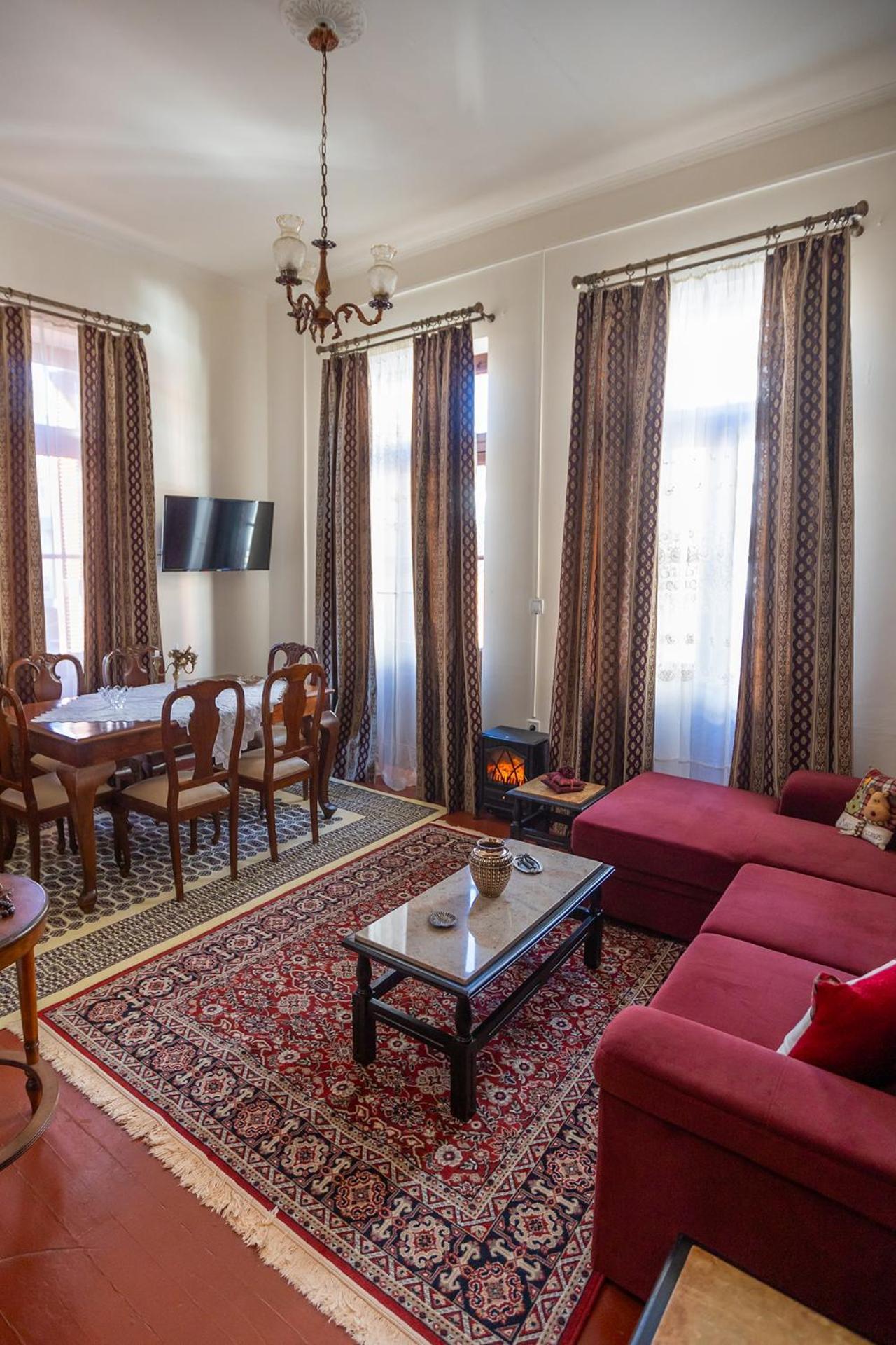 Era Of Elegance: 1928 Classic Dwelling Tripoli Buitenkant foto